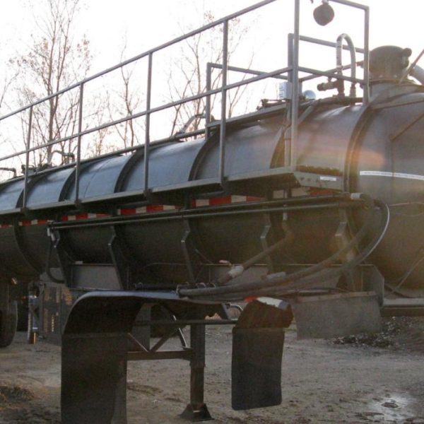 1990 Harmon Tank Co. 1C21SN vacuum tanker trailer
